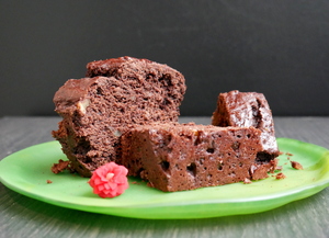 Vegan chocolate walnut sponge cake
