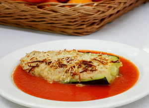 Courgettes stuffed with vegetables