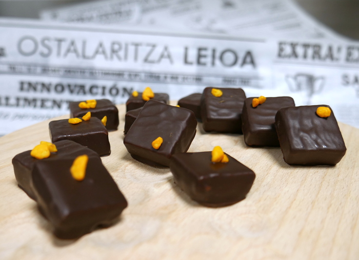 Sahara cut chocolate