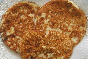 Blinis (yeasted pancakes)