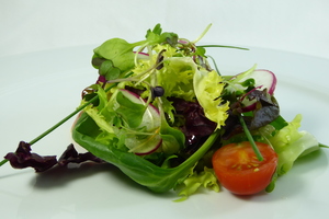 Bouquetiere of fresh vegetables 
