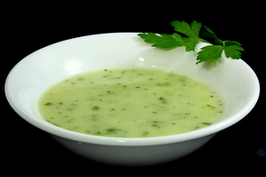Green sauce made with vegetable stock