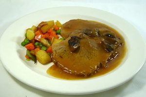 Braised veal with mixed vegetables