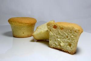 Soaked sponge cake 