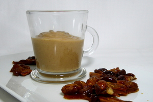 Almond praline sauce