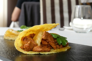 "Tacos al pastor" mexikarrak
